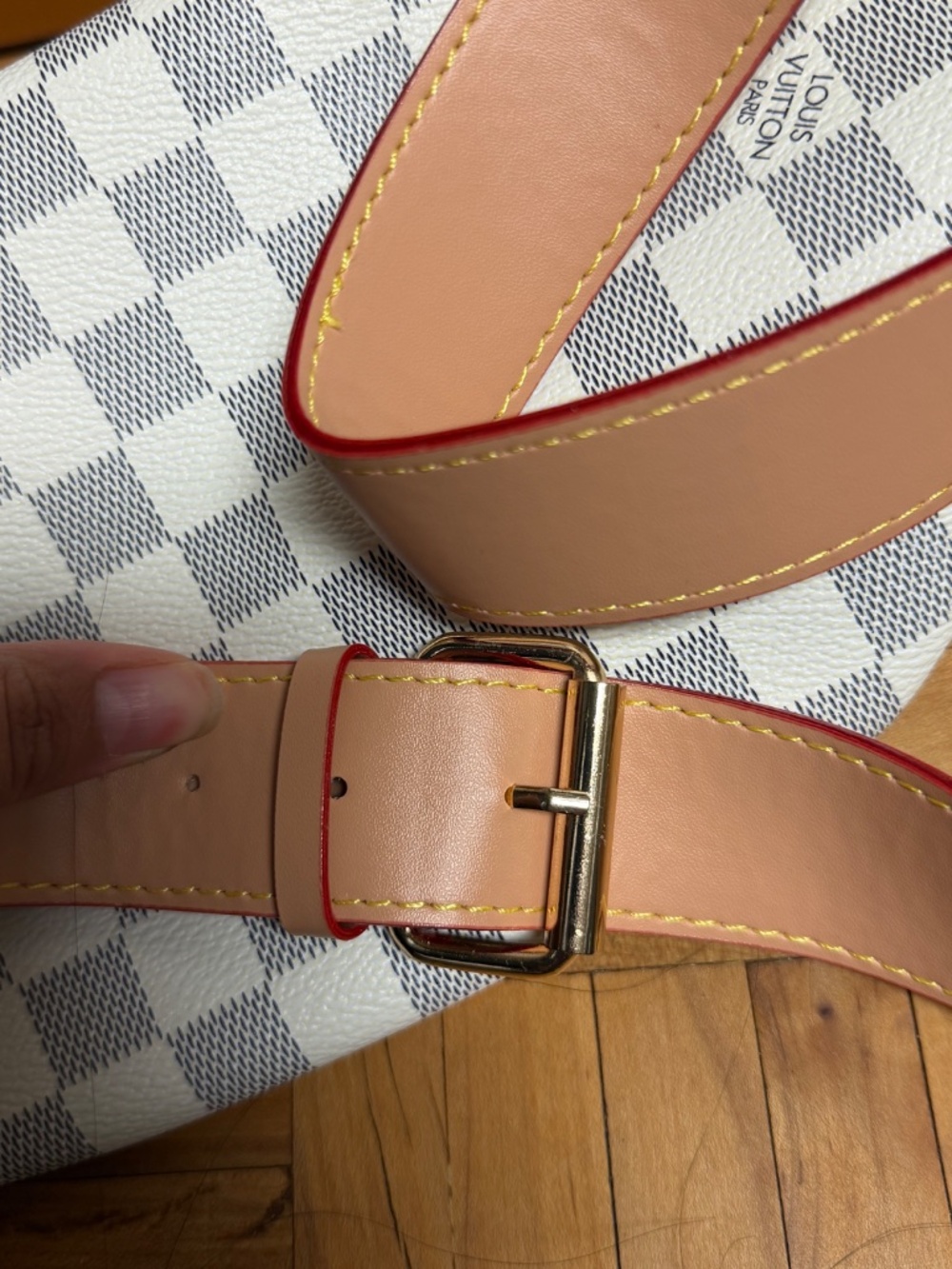 Sac banane LV AUTHENTIQUE - Picture 7 of 10